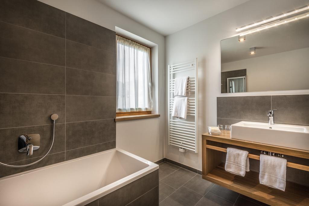 Hotel Miramonti Badia  Room photo